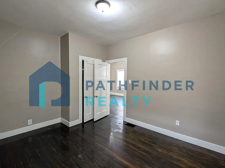 41 S Quentin Ave — Photo 10