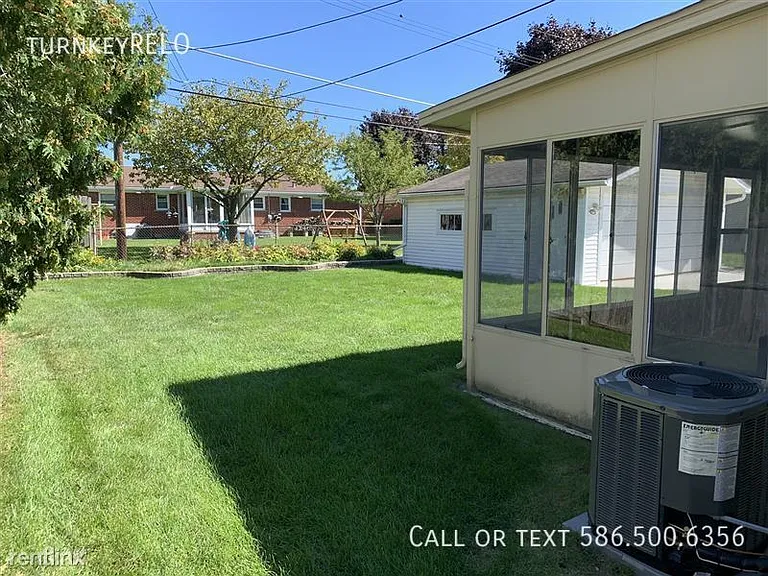 38428 Tottenham Rd — Photo 41