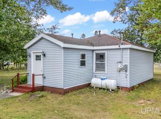 8391 U6 Ln, Rapid River, MI 49878