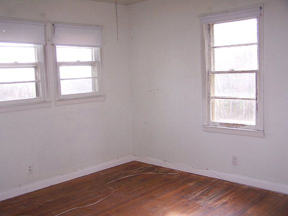 5th image of 67 Serenity Ln
