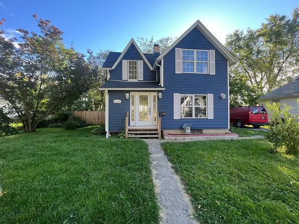 216 Evans Ave, Dekalb, IL 60115