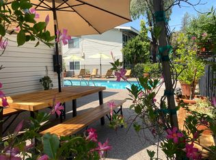 212 Gregory Ln APT 10, Pleasant Hill, CA 94523