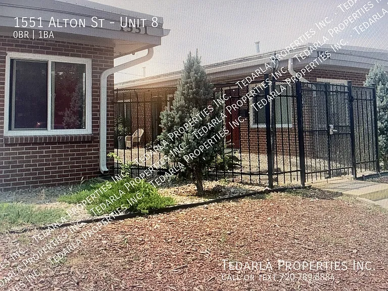 1551 Alton St #8 — Photo 4