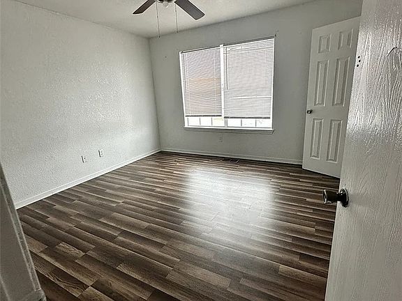 5th image of 1406 Dugger Cir