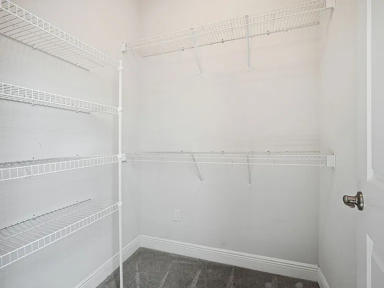 2411 W Fig St #1 — Photo 16