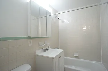 Rented by Nest Seekers International