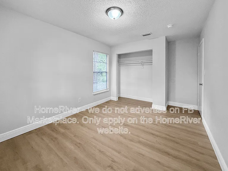 1111 W 2nd St — Photo 14