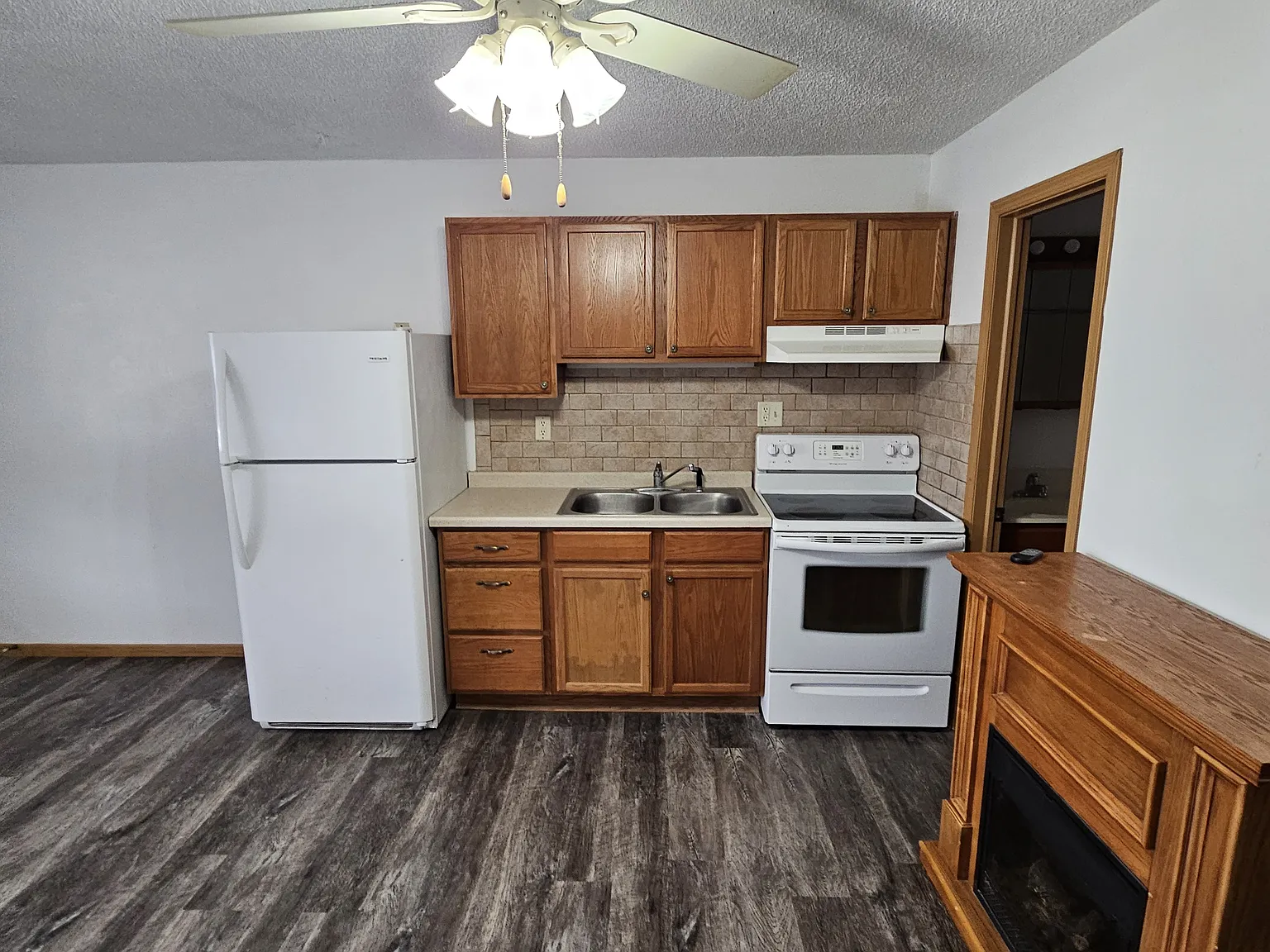 River City Rentals — Photo 4