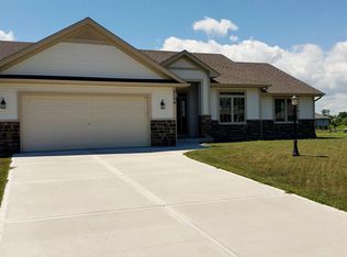 2124 Spring Meadow Ln, Mount Pleasant, WI 53406