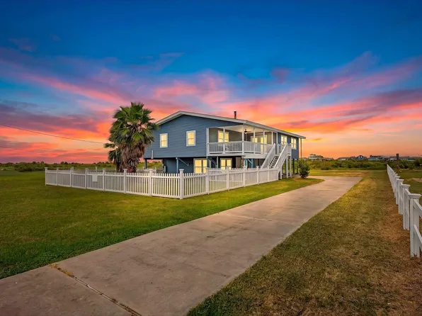 4023 1st St, Galveston, TX 77554