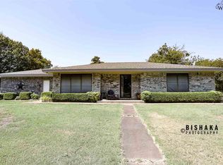 1500 Wranglers Retreat, Wichita Falls, TX 76310