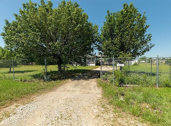 2nd image of 2212 Mourning Dove Dr