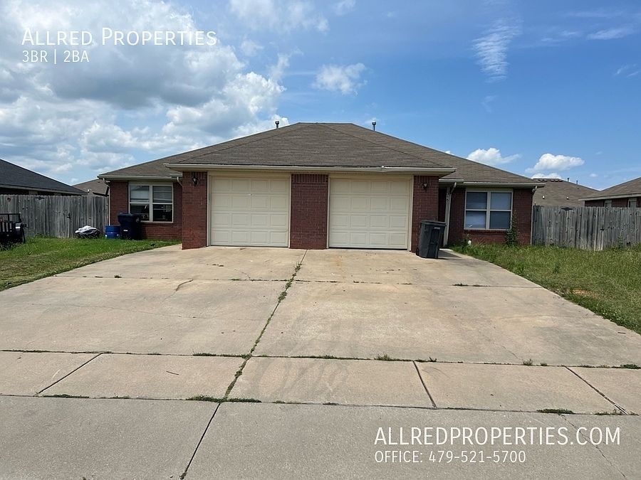 1st image of 315 E Asher Ct
