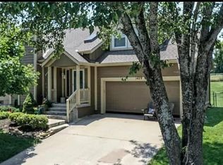 1429 W Forest Dr, Olathe, KS 66061