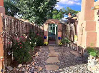 220 Irvine St APT B, Santa Fe, NM 87501