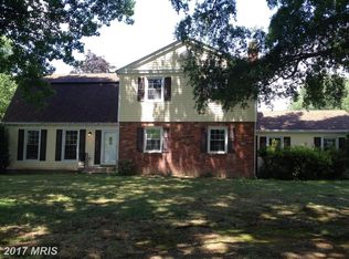 15714 Ancient Oak Dr, Gaithersburg, MD 20878