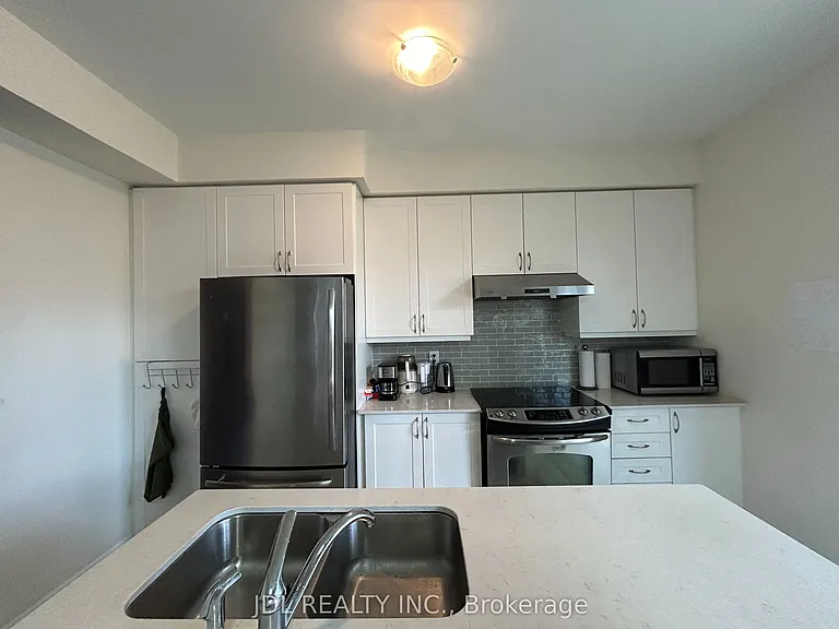 15 Wildflower Way S — Photo 3
