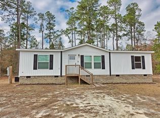 1014 Hull Ln, Williston, SC 29853