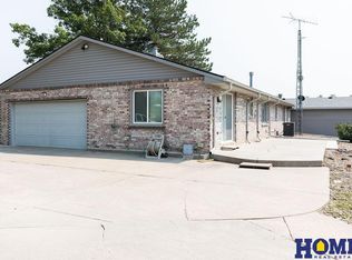 8401 W Van Dorn St, Lincoln, NE 68532