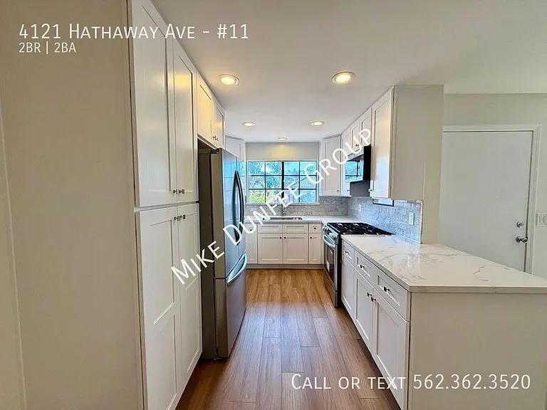 4121 Hathaway Ave #11 — Photo 5