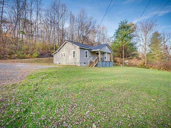 2nd image of 4815 Unicoi Dr