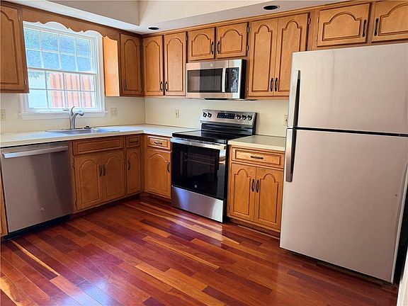 4th image of 1514 Ravena St #Q