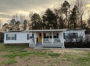 1166 Holly Ridge Rd, Blacksburg, SC 29702