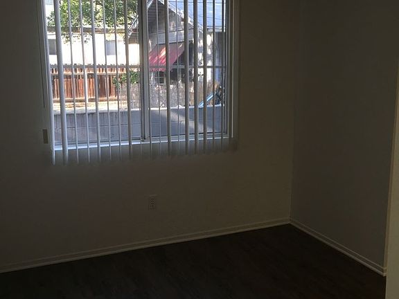 2nd image of 380 N Catalina Ave APT 10