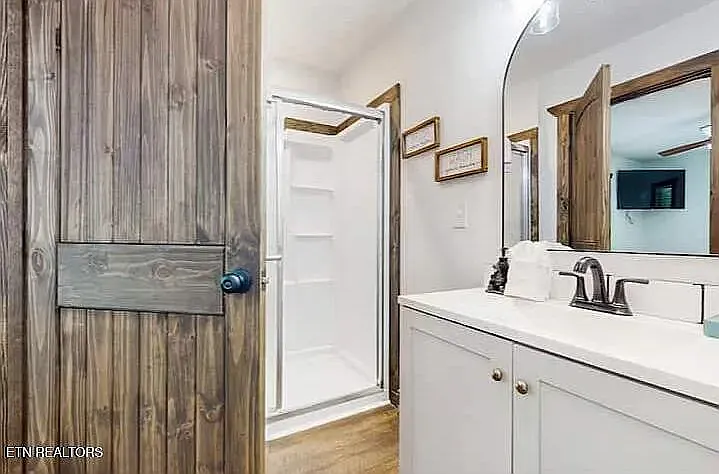 2 bed, 1032 sqft, $2,500 — Photo 4