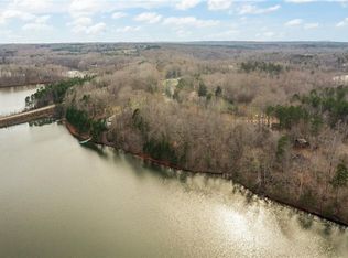 1 Grapevine Dr, Roxboro, NC 27574