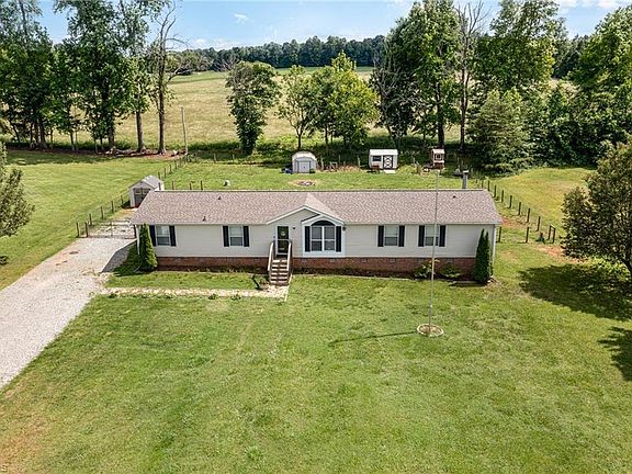 2nd image of 6652 Oak Hollow Dr