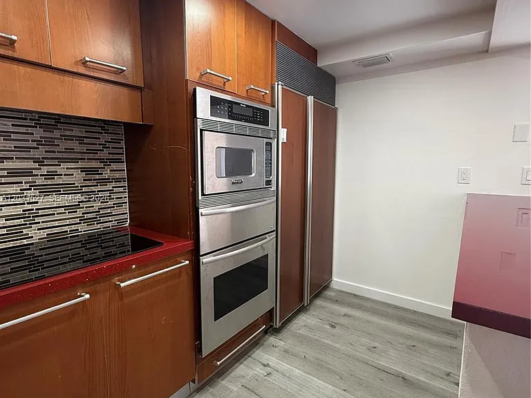20200 W Country Club Dr #Penthouse 14 — Photo 2