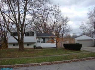 2764 Brownfield Rd, Columbus, OH 43232