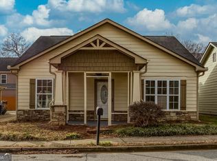 4 Johnson Cv, Cartersville, GA 30120