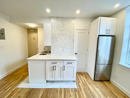 Rented by JM Preston Properties LLC | media 32