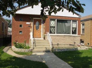 5332 N Nagle Ave, Chicago, IL 60630