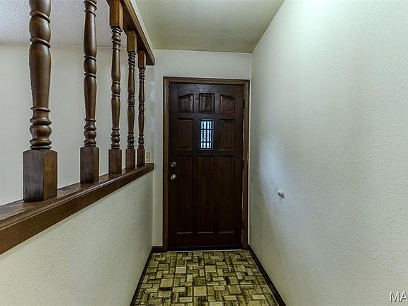 2nd image of 30117 Orange Blossom Ln