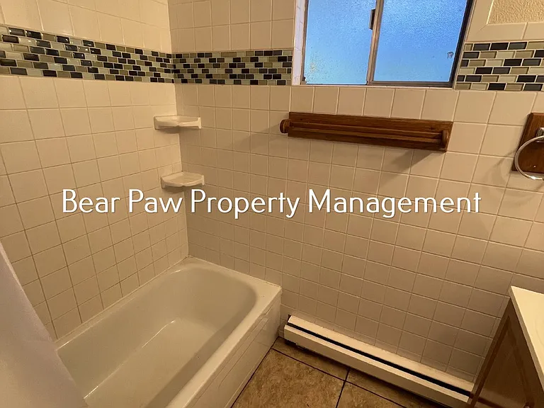 26132 Center Dr — Photo 10