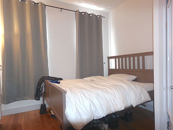 4th image of 1358 De Kalb Ave #3AL