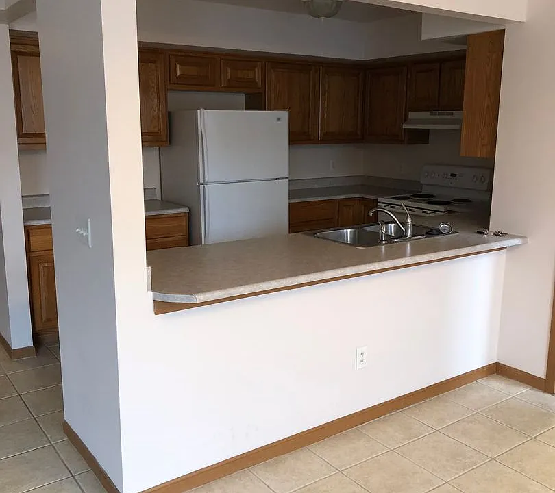Long Beach Cove Villa Apartments