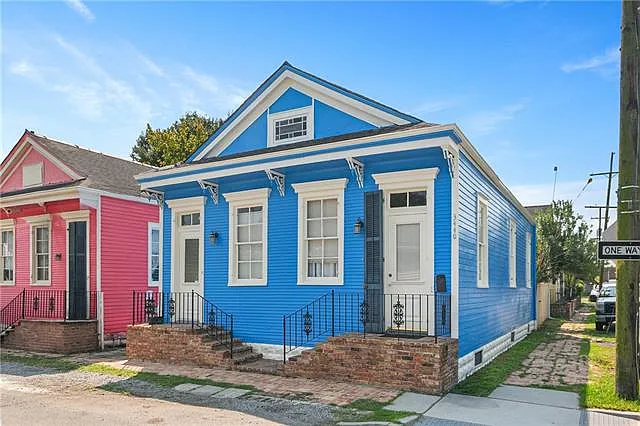 1 bed, 1.0 bath, 1220 sqft, $1,400 — Photo 2