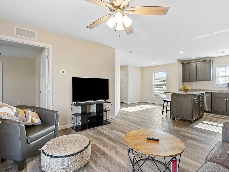 1024 Oak Hill Rd #F — Photo 10