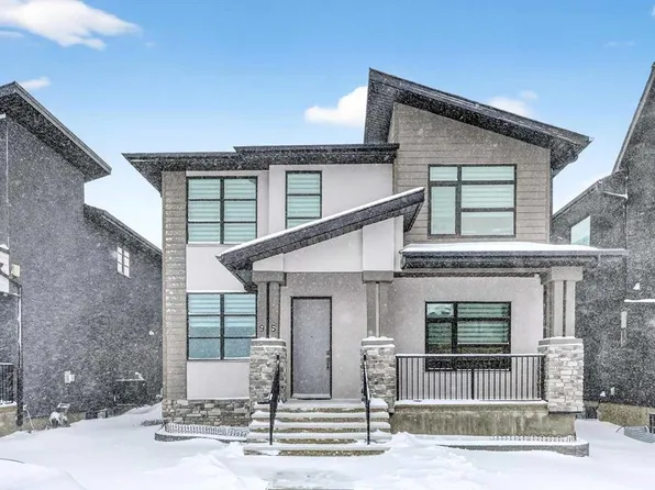 95 S Rock Lake Vw NW, Calgary, AB T3G 0E9