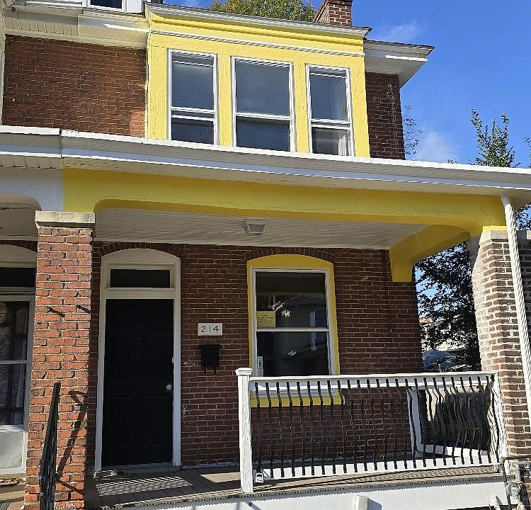 1st image of 214 S 20th St