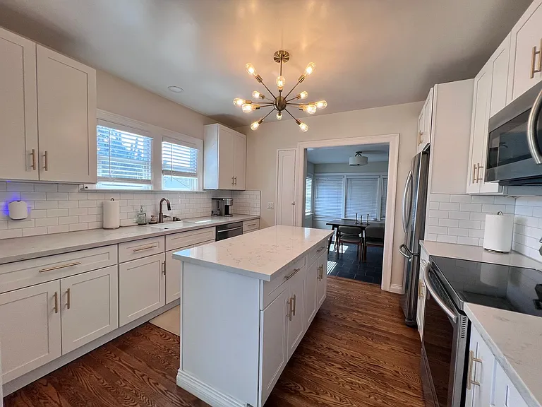 2355 Cherry St — Photo 27