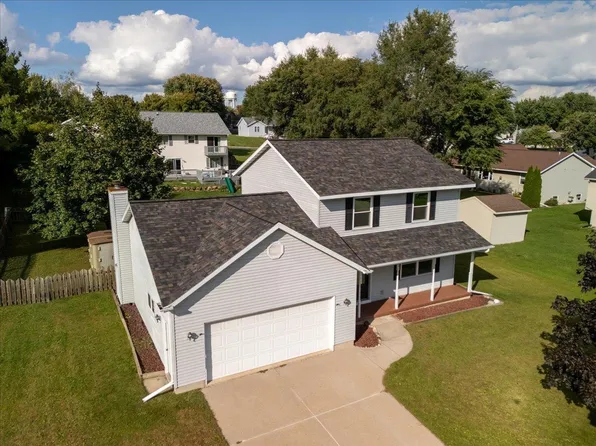 422 Valley View Drive, Poynette, WI 53955