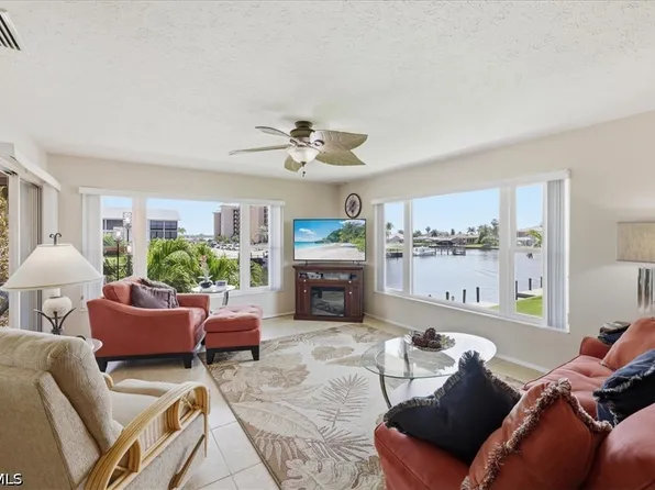 4231 SE 19th Pl APT 2J, Cape Coral, FL 33904