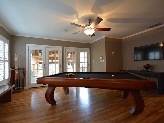 Dining Room/Game Room