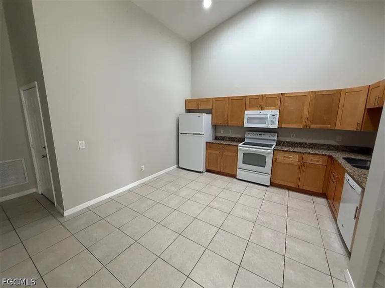 315 Melissa Ave #A — Photo 6