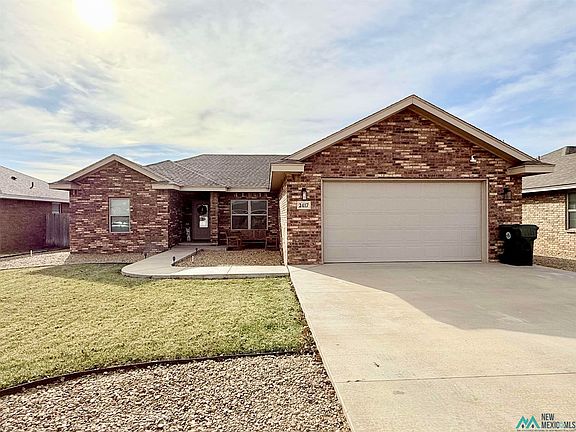 2nd image of 2417 Flagstone Dr